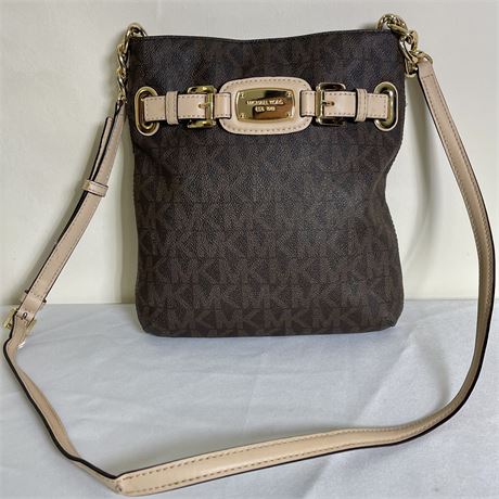 Michael Kors Signature Hamilton Crossbody Purse