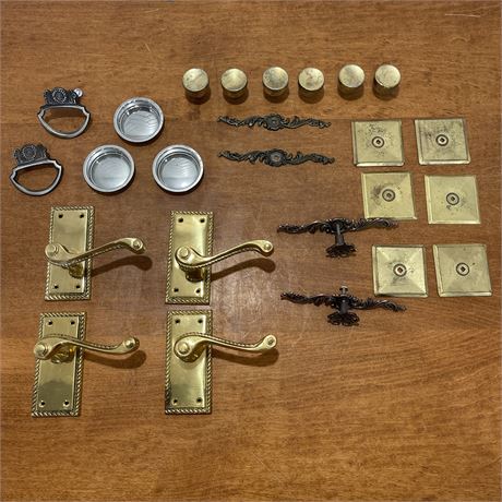 Bundle of (Mainly Brass) Handles, Knobs and Covers