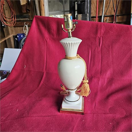 vintage ceramic or porcelain table lamp.