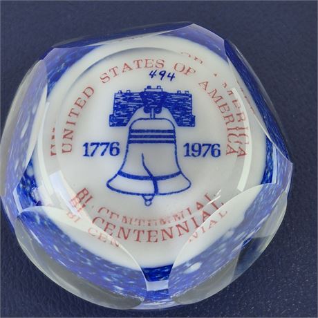 Vtg Woods Bicentennial Liberty Bell Glass Paperweight