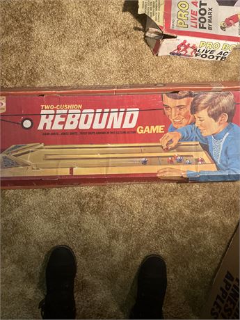 IDEAL TWO CUSHION REBOUND GAME IN BOX