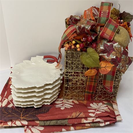Autumn Themed Tablecloth w/ 6 Leaf Candy Dishes & Present Box Decor
