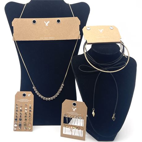 New American Eagle Outfitters Necklaces and Earring Packs