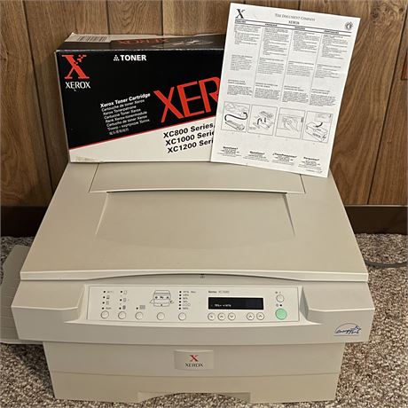 Vintage Xero XC1040 Copier w/ Toner Cartridge