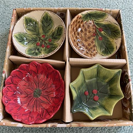 Dario Farrucci Designs Glazed Ceramic Holiday Bowls