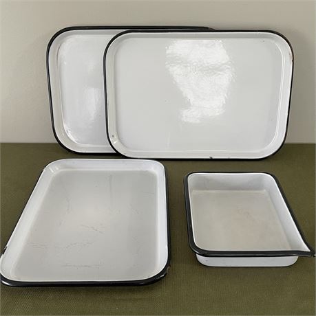 Vtg Enamelware Black Trim Baking Sheets & Baking Dish
