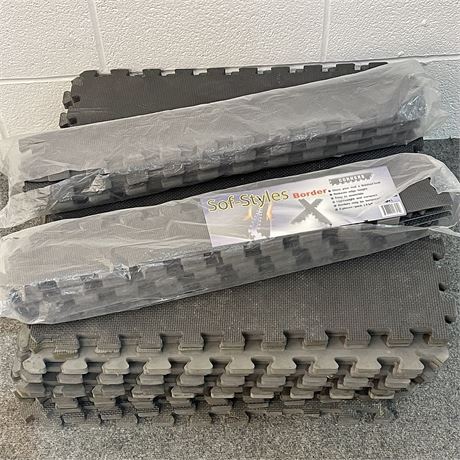 16 Interlocking Foam Floor Mats w/ Borders