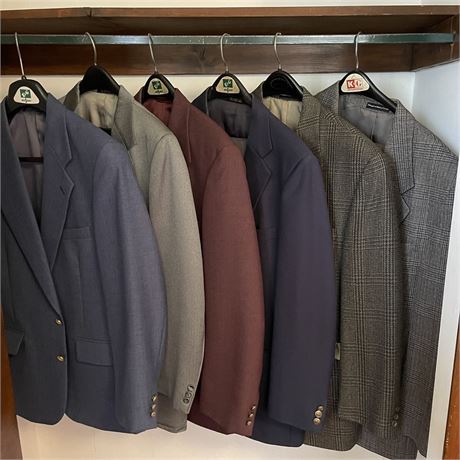 Men's Suit Coats (sizes equivalent to 41 reg / 42 reg)