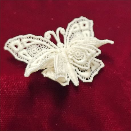 Starched linen butterfly pin - 1 1/2 inches width