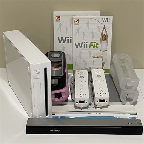 Nintendo Wii Console RVL-001 w/ Wireless Sensor Bar, Controllers & WiiFit