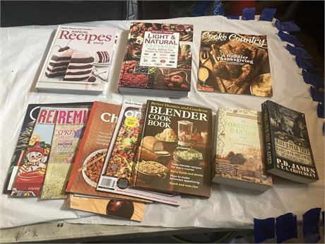 Array of books/magazines (14)