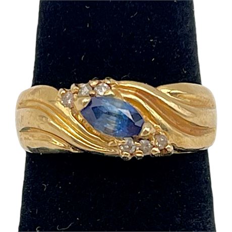 14k Gold Sapphire Ring with Diamond Accents