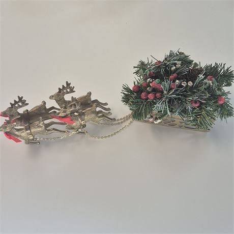 Vtg Heavy Brass Sleigh with Reindeer