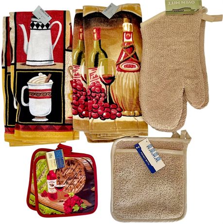 NWT Kitchen Linens