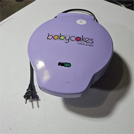 Babycakes Cake Pop Maker.