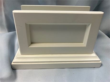 Shabby Chic Off-White Letter Holder