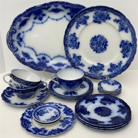 Vtg Coordinated Blue & White China