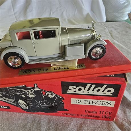 SOLIDO - VOISIN - 17 CV CARENE 1934 Die cast car