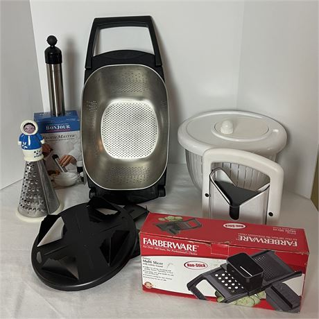 Bundle of New and Like New Kitchen Accessories