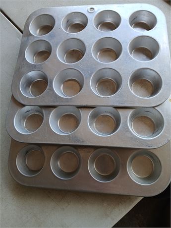 12 each 3 mirro