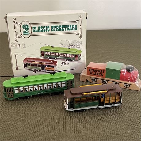 Vtg Wood Skagway Alaska Train Model & 2 Classic Streetcars Train Model w/ Box