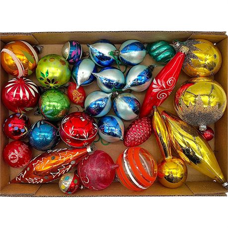 Vtg Assorted Glass Colorful Ornaments
