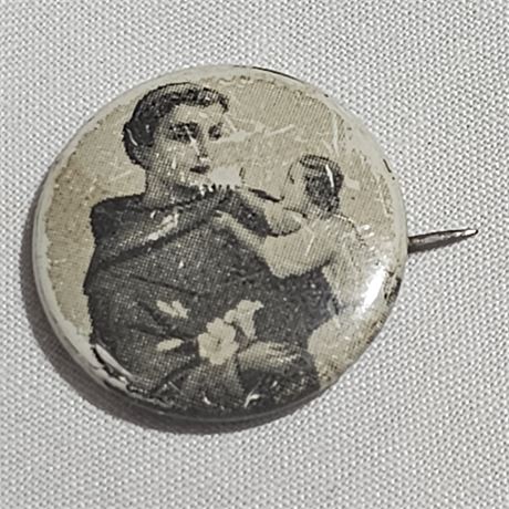 Vintage pinback button
