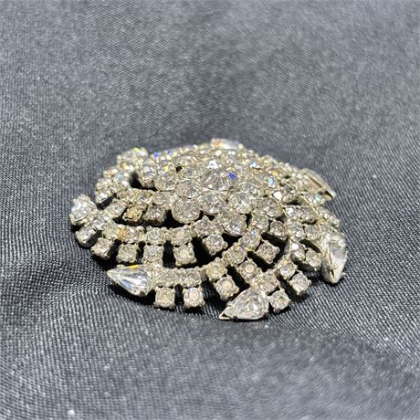 Vintage Costume Pinwheel Brooch/Pin