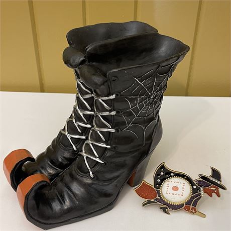 Wicket Witch Boots Halloween Resin Statue with Flying Witch Picture Frame