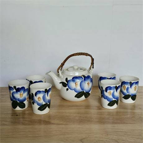 Vintage Mid-20th Century Japanese Tea Set w/bamboo handle and 6 cups