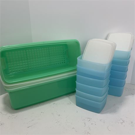 2 Vtg Tupperware Celery / Vegetable Kepper w/ Drain Tray & Containers with Lids