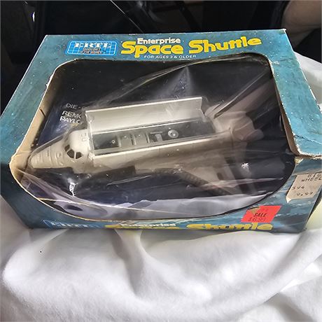 Ertl Enterprise Space Shuttle die-cast model,