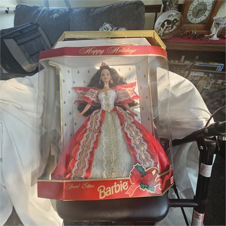 Holiday Barbie Happy Holidays Special Edition