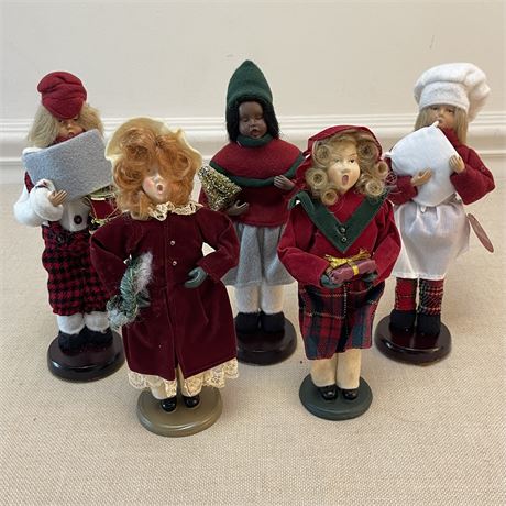 (5) Vtg Byers'-Choice-Style Caroler Figurines