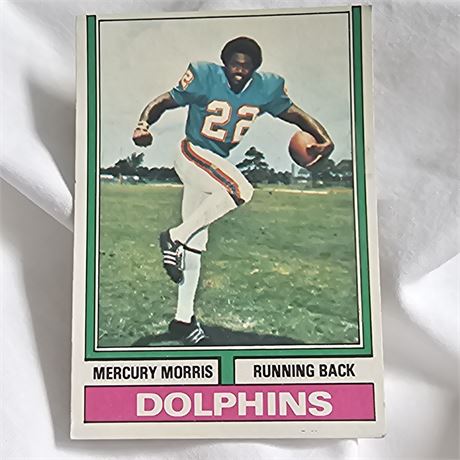 1974 Topps football card featuring Mercury Morris