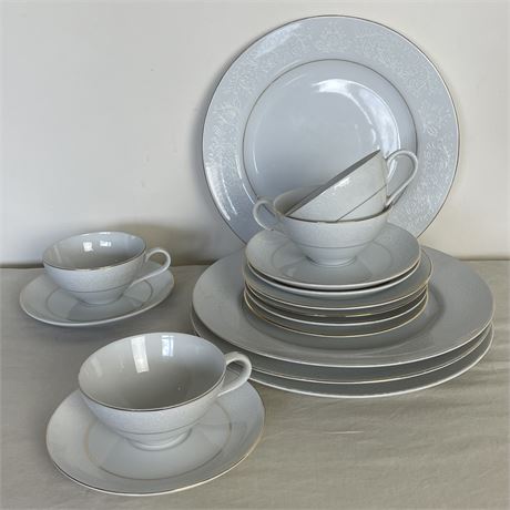 Service for Four Embassy "Touch of Gold" China Dinnerware (16pc Set)