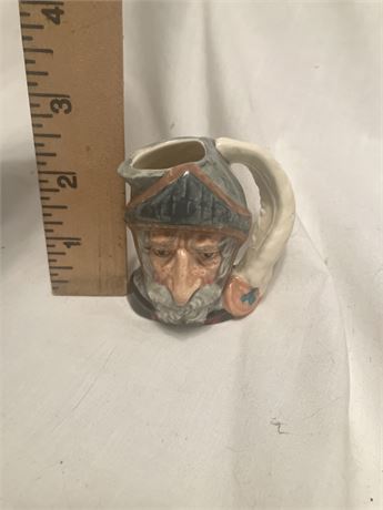 Vintage Royal Doulton Don Quixote D6537 Made In 1956 England 2 1/2"