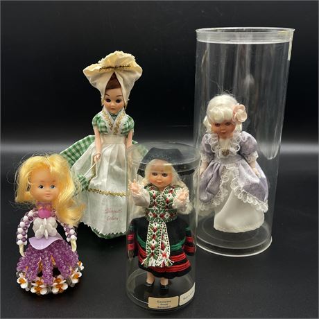 Bundle of Vintage Collectors Dolls