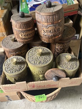 kitchen canisters,1970s