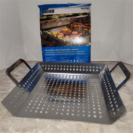 Grilling basket