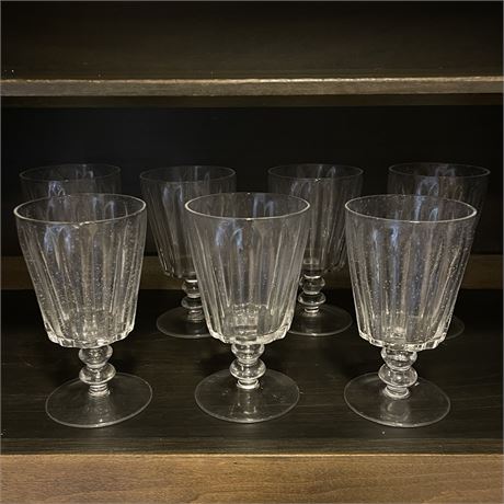 (7) Floating Controlled Bubbles Cordial Glasses