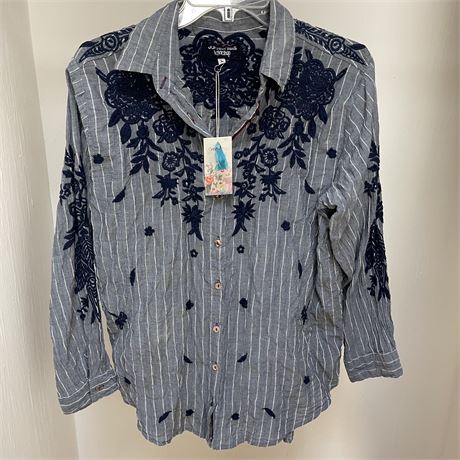 NWT - Johnny Was Workshop Size Large Women’s Button-Up