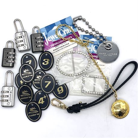 Luggage and Handbag Accessories with Embellished Rhinestone Buckles