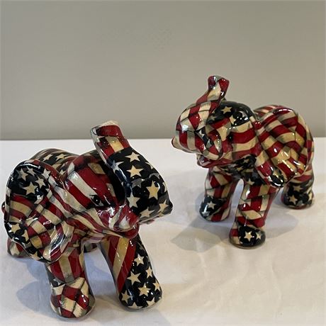 Pair of Vtg Le Vie Patriotic American Flag Ceramic Elephant Figurines