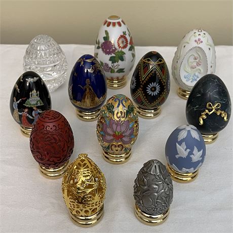 Lot of 12 1988 Franklin Mint Egg Collection