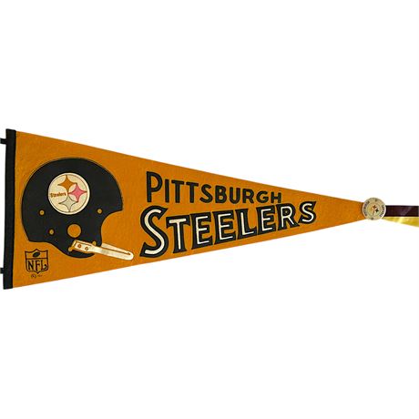 1967 Pittsburgh Steelers NFL Pennant & Pin