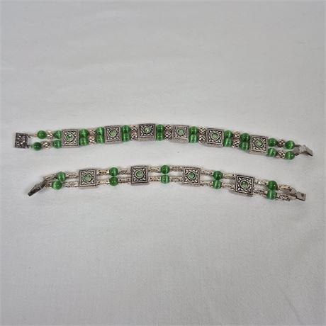 Emerald Green Cat’s‑Eye-Style Beaded Bracelet Set Silver‑Tone Accents