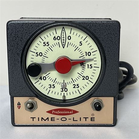 Vintage Professional Singer Time-O-Lite 60 Second Industrial Darkroom Timer