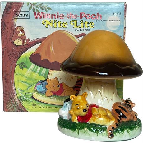 Vtg Walt Disney "Winnie-the-Pooh" Ceramic Nite Lite w/ Original Box