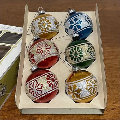 Vtg Glass Christmas Snowflake Motif Ornaments